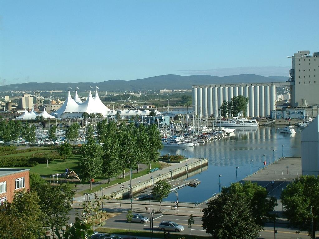 شقة Les Immeubles Charlevoix - Le 1179 مدينة كويبيك الغرفة الصورة